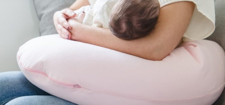 Coussin d’allaitement bio : quels sont ses atouts ?