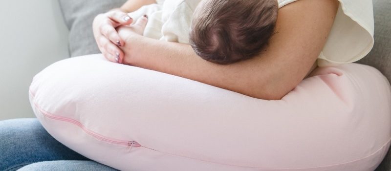 Coussin d’allaitement bio : quels sont ses atouts ?