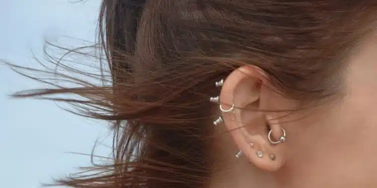 Piercing oreille - comment éviter les infections