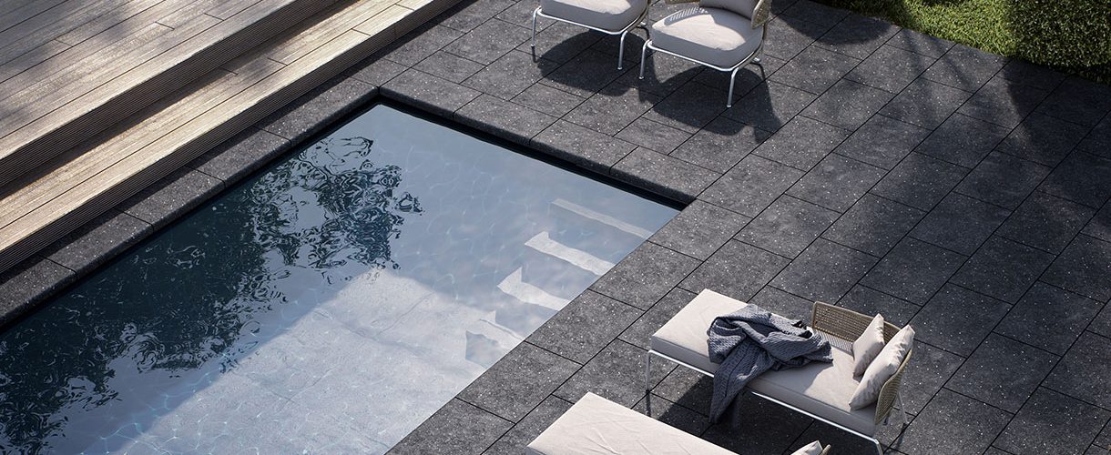 Terrasse et allées en marbre : les avantages de ce matériau
