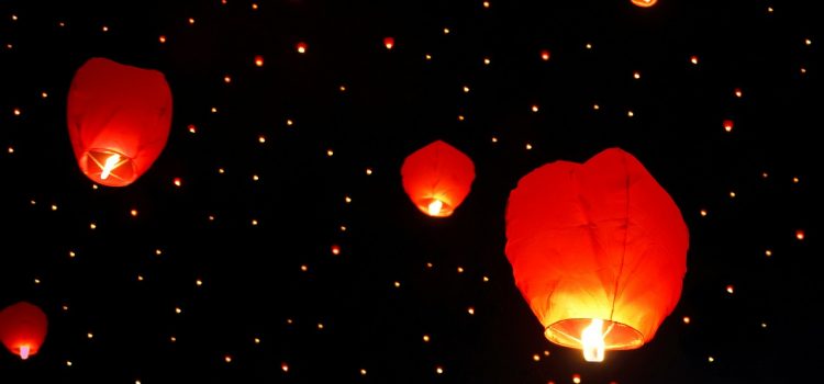 Déco de mariage originale : découvrez la lanterne volante