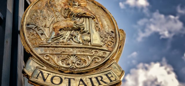 English speaking notaires in france